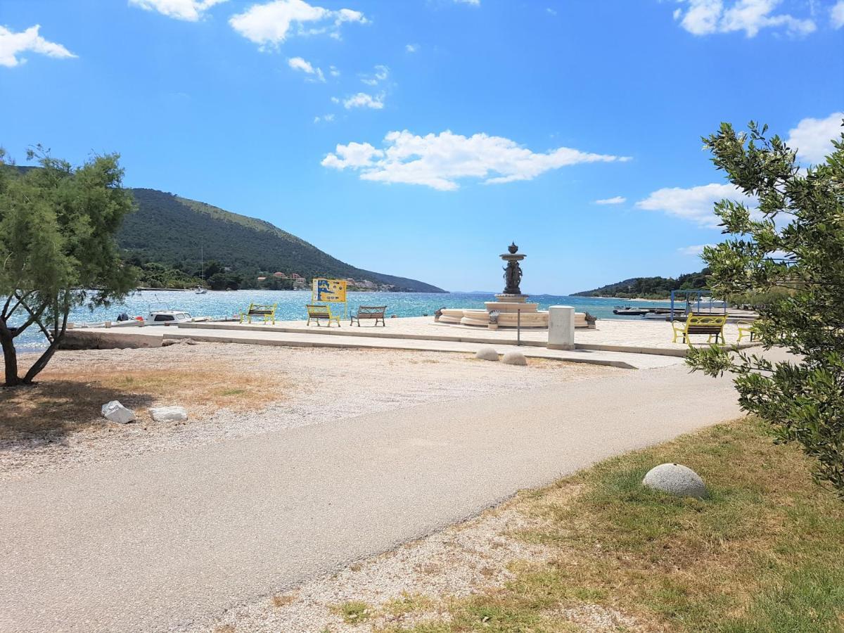 Auto Camp On The Beach - Grebaštica エクステリア 写真